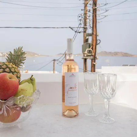 Irini Guest house Naousa (Paros)