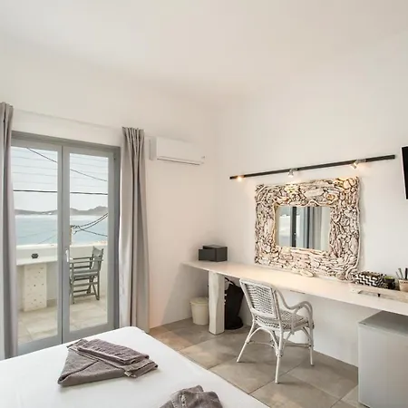 Irini Guest house 3*