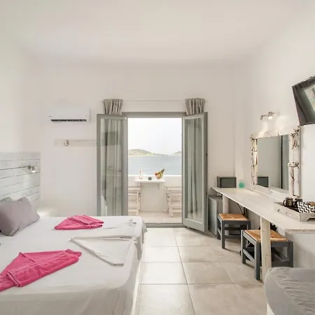 Guest house Irini Naousa (Paros)
