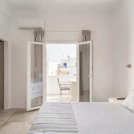 Guest house Irini Naousa (Paros)