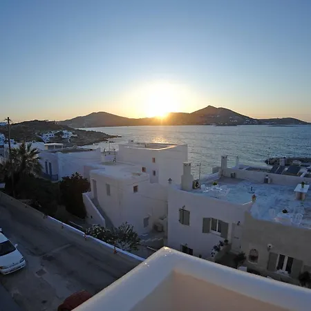 Irini Naousa (Paros)