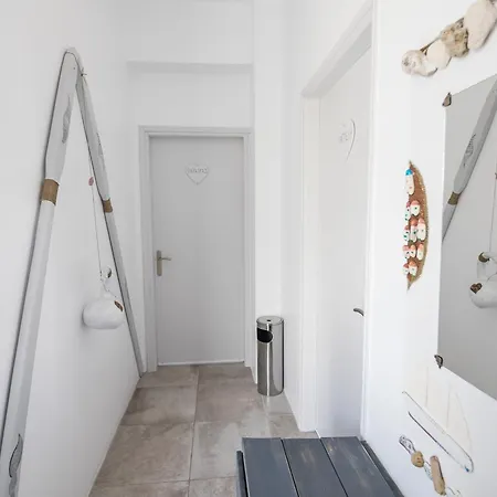 Irini Guest house 3*