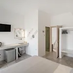Irini Guest house 3*