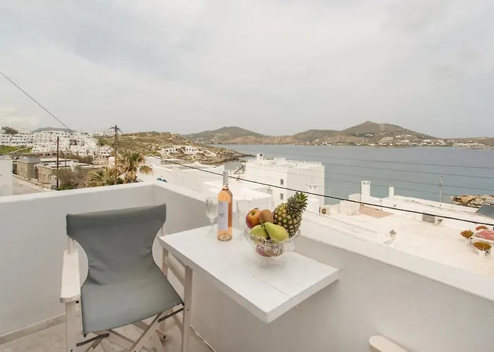 Irini 3* Naousa (Paros)