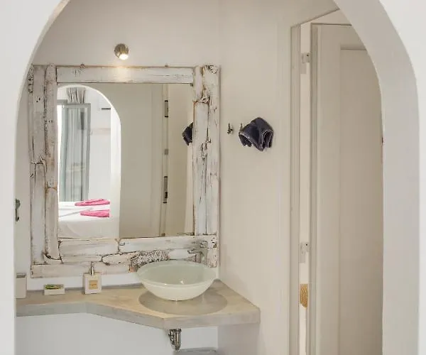 Guest house Irini Naousa (Paros)