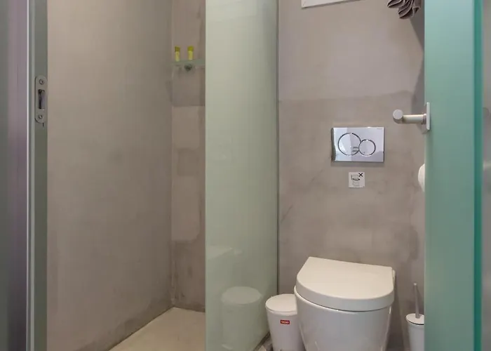 Irini 3* Naousa (Paros)