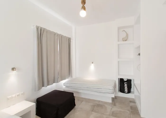 Πανσιόν Irini 3*